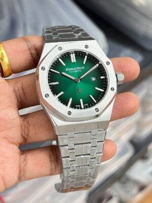 PulseGuard Horizon Smartwatch