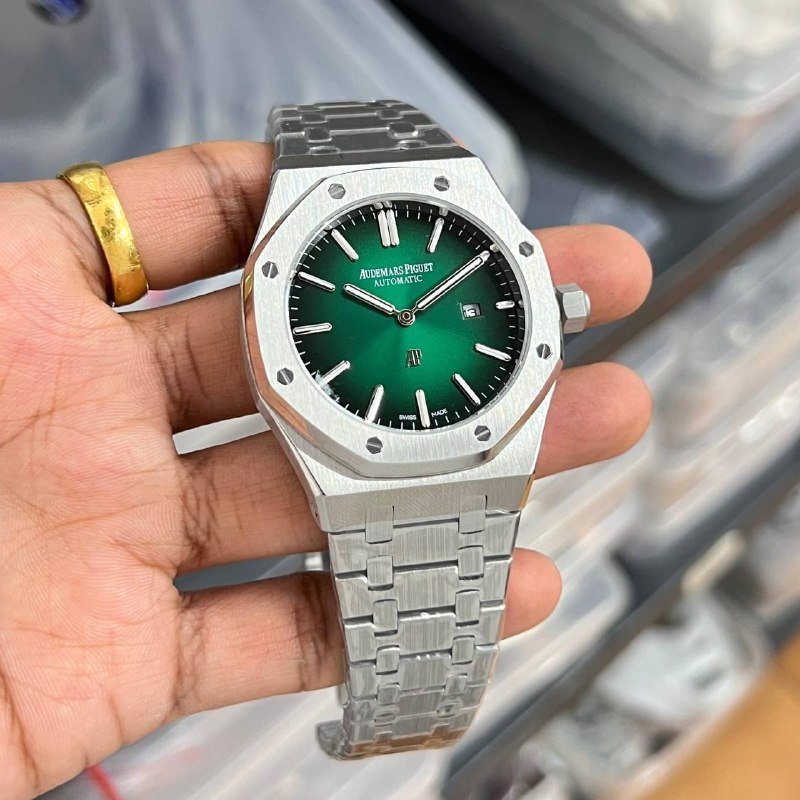 PulseGuard Horizon Smartwatch - Image 2