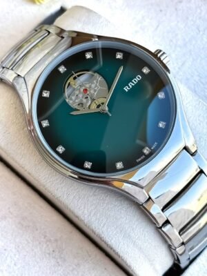 PulseGuard Horizon Smartwatch